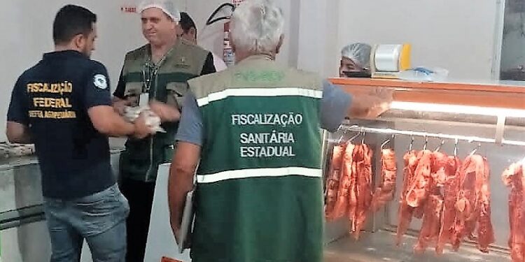Alimentação segura: Saúde destaca recomendações básicas para a compra de carne própria ao consumo humano