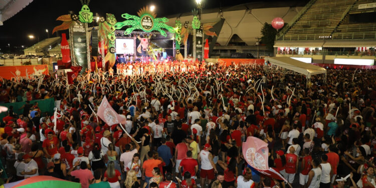 Boi Garantido apresenta toadas do álbum 2023 no sambódromo