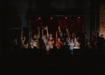 Congresso Internacional de Teatro do AM chega a Parintins