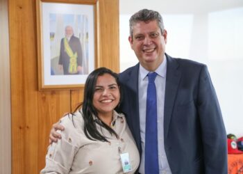 Anne Moura pede a ministro que população decida demandas prioritárias