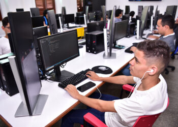 Governo abre 18.945 vagas em cursos do Cetam para o interior do Amazonas