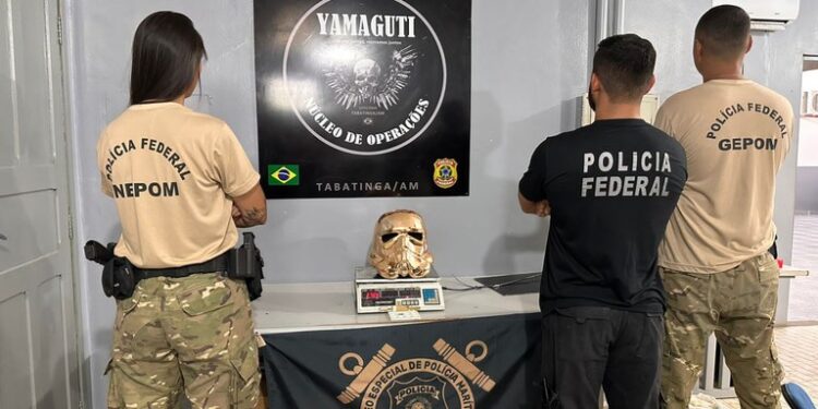 Em Tabatinga, Polícia Federal prende mulher que escondia drogas em capacete