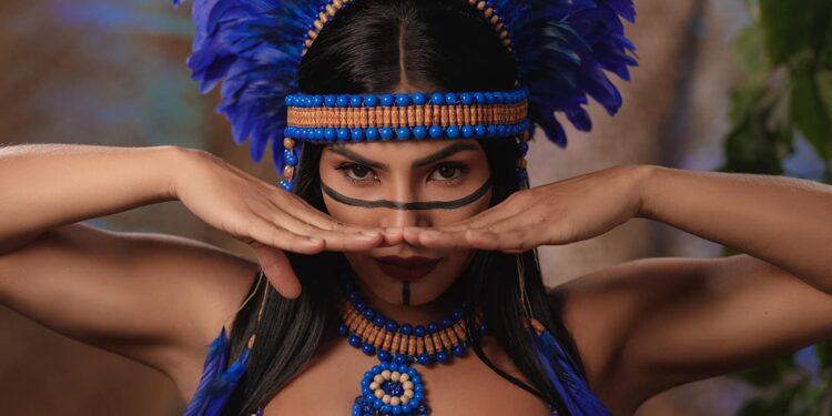 Arena Planeta Boi homenageia cunhãs de Caprichoso e Garantido