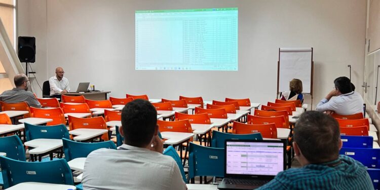 Líderes do Controle Externo do TCE realizam treinamento para dimensionar necessidades de setores