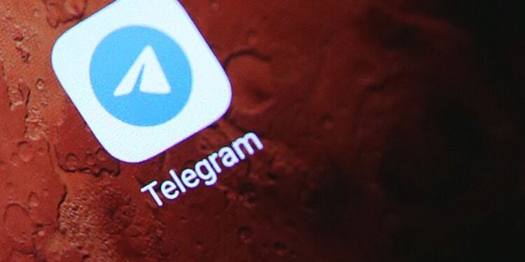 Telegram apaga mensagem contra PL das Fake News