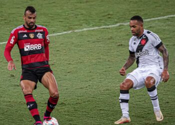 Vasco e Fla disputam clássico pelo Brasileiro; onde assistir