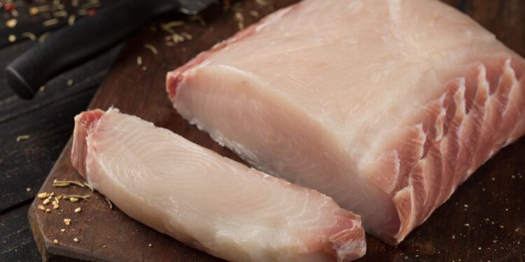 Pirarucu de manejo sustentável é vendido nesta sexta-feira (23/06) em Manaus