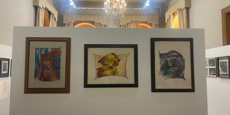 Ciclo de exposições destaca obras do artista visual Otoni Mesquita