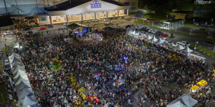 Shows de forró, quadrilhas e barracas de comidas juninas são atrações no “Arraial da Alegria”, com entrada gratuita