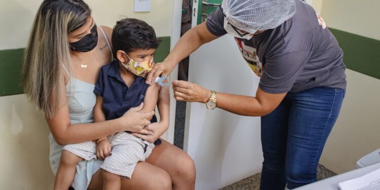 População terá 74 pontos da prefeitura para se vacinar contra Covid-19 esta semana