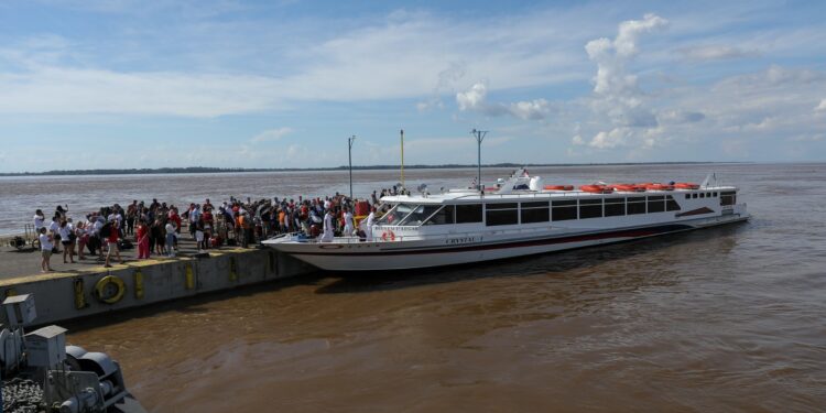 Em 10 dias, mais de 21 mil pessoas utilizaram embarcações para ir a Parintins