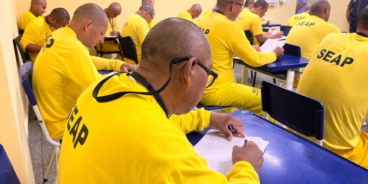 Seap realiza Exame Supletivo para reeducandos da capital