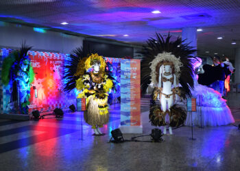 Amazonastur lança exposição sobre Festival de Parintins no Aeroporto de Manaus