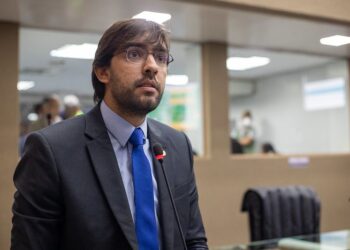 Deputado Thiago Abrahim quer que pagamentos de tributos sejam feitos via Pix