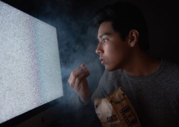 Parabólica com poucos canais? Entenda por que é hora de substituir a sua antena