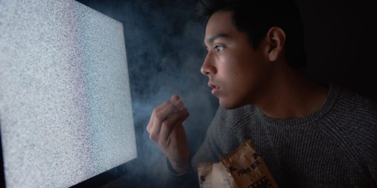 Parabólica com poucos canais? Entenda por que é hora de substituir a sua antena