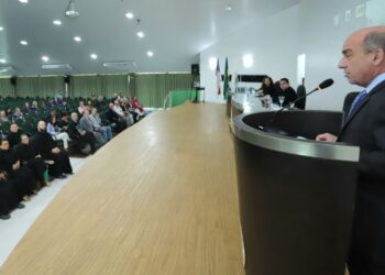 Presidente do TCE-AM participa de cerimônia em homenagem aos 30 anos de parceria entre Ufam e Universidade do Porto