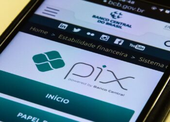Crescimento do Pix movimenta a economia brasileira