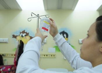 STF vai retomar análise do piso salarial da enfermagem nesta sexta (23)