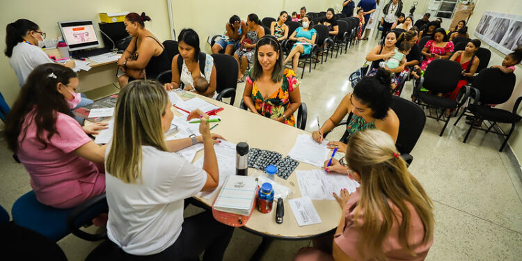 Em Manaus, prefeitura realiza mutirão de saúde íntima com inserção de DIU para indígenas