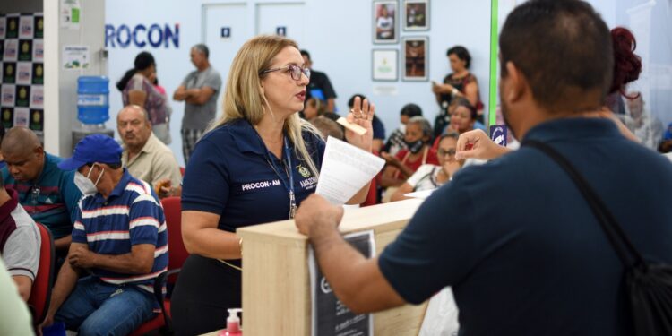 Procon-AM adere ao programa de renegociação de dívidas do Governo Federal