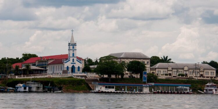 Justiça condena norte-americano e mais 3 pessoas por exploração sexual de ribeirinhas no AM