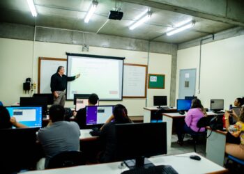 Últimos dias para concorrer a bolsas de estudo em cursos de nível superior 