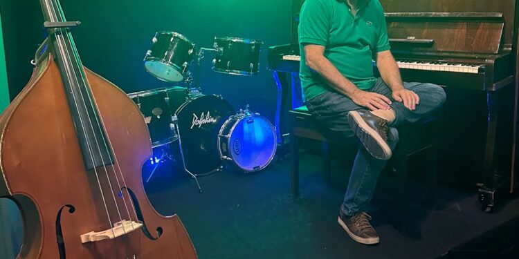 Casa do Jazz abre com exposições imersivas, lojinha e pocket shows, nesta sexta-feira