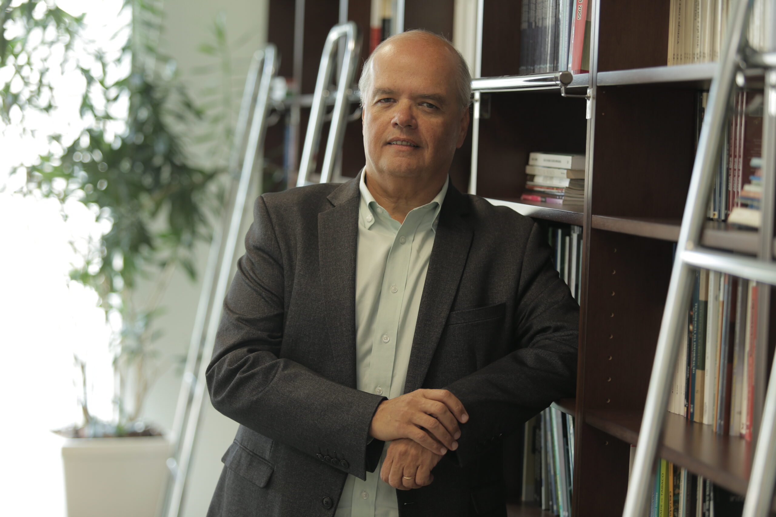 Experiência acadêmica no exterior garante melhores salários