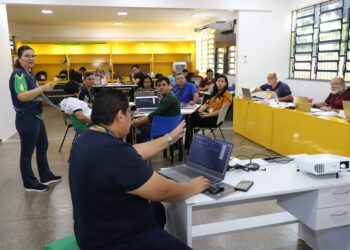 Veja o calendário de reposição das aulas perdidas durante a greve dos professores 