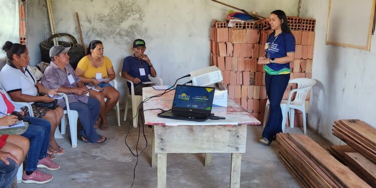 Em Autazes, Idam capacita produtores da comunidade Nova Jerusalém com o curso Boas Práticas Agrícolas na Cultura do Açaí