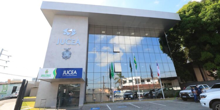 Amazonas registra crescimento de 3,23% em aberturas de empresas no primeiro semestre de 2023