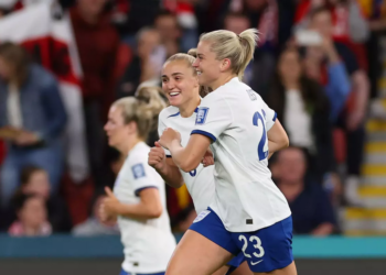 Copa do Mundo: Inglaterra estreia com vitória magra sobre o Haiti