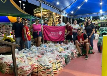 Mais de 1.300 quilos de alimentos são arrecadados pelo Mirage Park