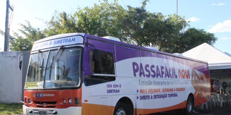 Sinetram emite cartão PassaFácil Comum em mais uma ação itinerante