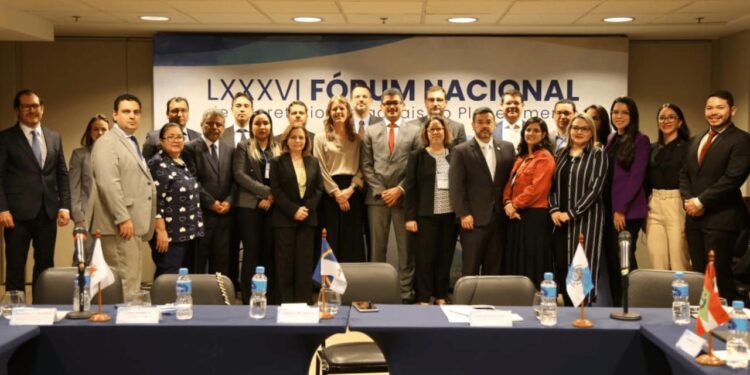 Sedecti participa do 86º Fórum Nacional de Secretários Estaduais do Planejamento