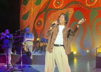 Djavan reencontra público amazonense no dia 3 de agosto, no Studio 5
