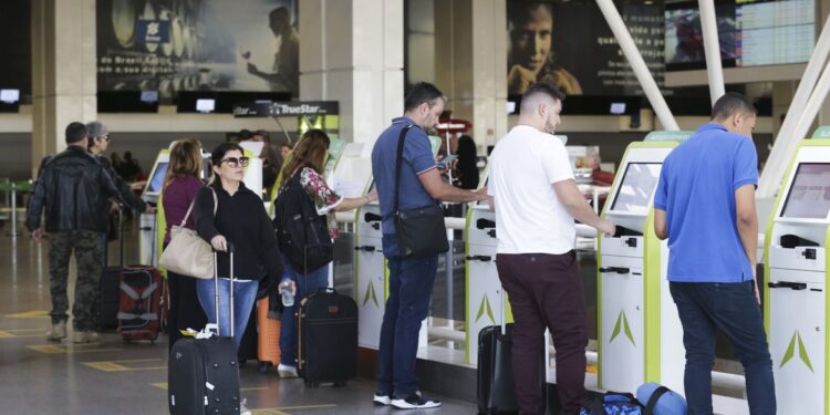 R$ 200: Programa Voa Brasil poderá ter 1,5 milhão de passagens por mês