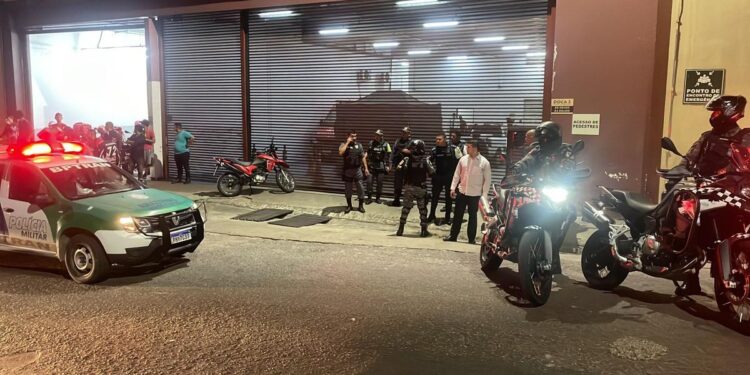 Polícias prendem dupla envolvida em latrocínio de vigilante no Shopping Manauara
