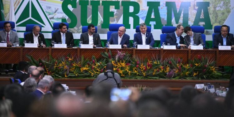 Reunião do CAS defende diferenciais fiscais da ZFM na Reforma Tributária