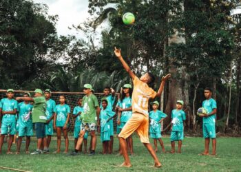 Comunidade recebe as Olimpíadas na Floresta com mais de 200 participantes