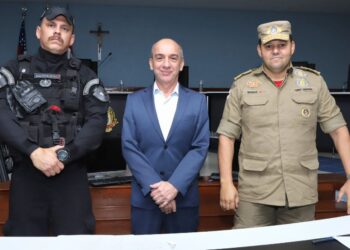 TCE realiza doação de bens para COE e Corpo de Bombeiros do AM