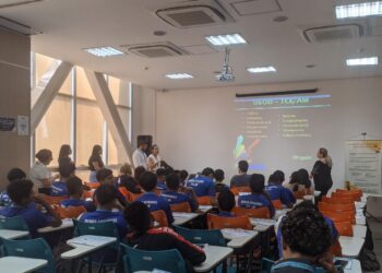 Menores aprendizes do TCE-AM participam de workshops sobre saúde e desenvolvimento pessoal