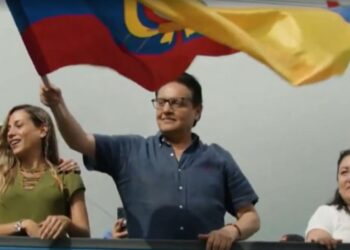 Governo do Equador declara estado de exceção e mantém eleições para 20 de agosto