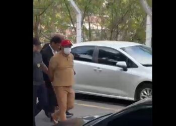 Ex-pastor suspeito de roubar e matar vigilante se entrega à Polícia Civil