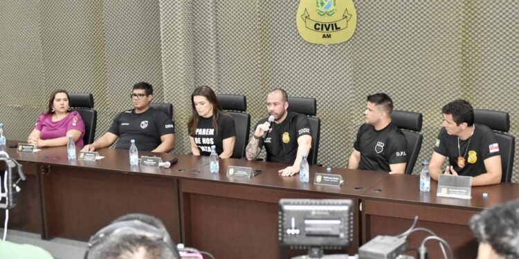 Polícia prende envolvido na morte de jovem grávida de 8 meses