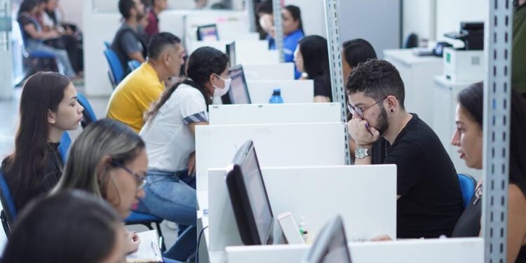 Sine Amazonas divulga 126 vagas de emprego para esta quarta-feira 