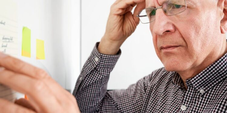 Acompanhamento multidisciplinar auxilia no tratamento de casos de demência