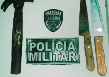 Homem é preso suspeito de agredir companheira com um martelo