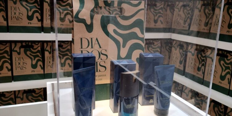 Manauara Shopping celebra o Dia dos Pais valorizando a figura paterna